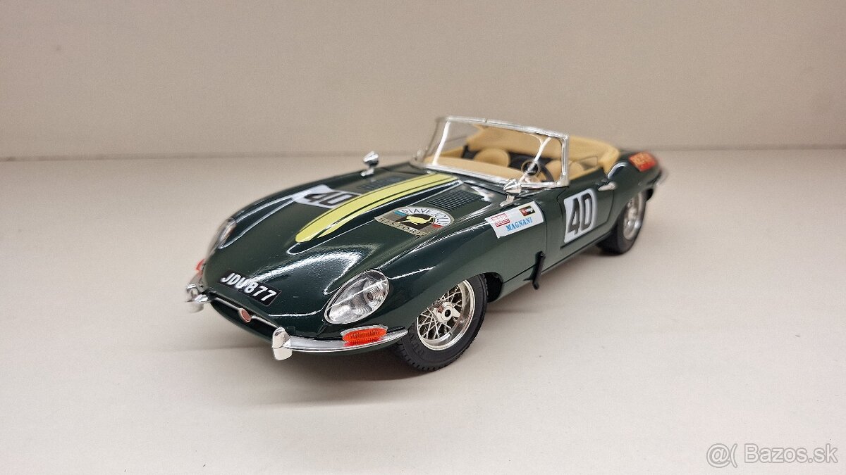1:18 JAGUAR E CABRIO No. 40