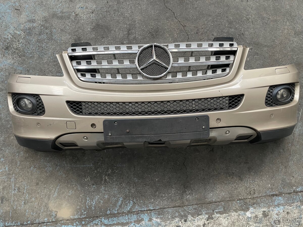 Predný nárazník Mercedes-benz ML w164