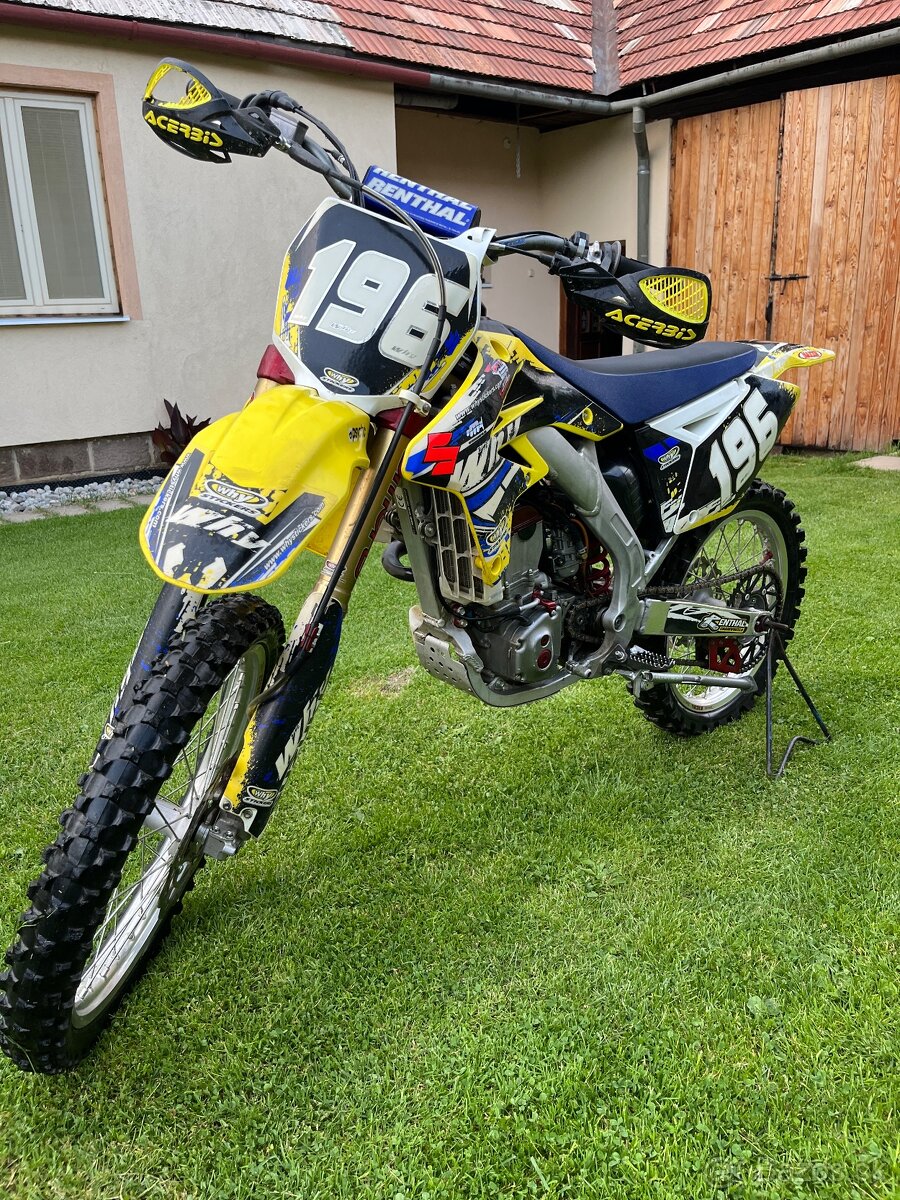 CROSS SUZUKI RM-Z250