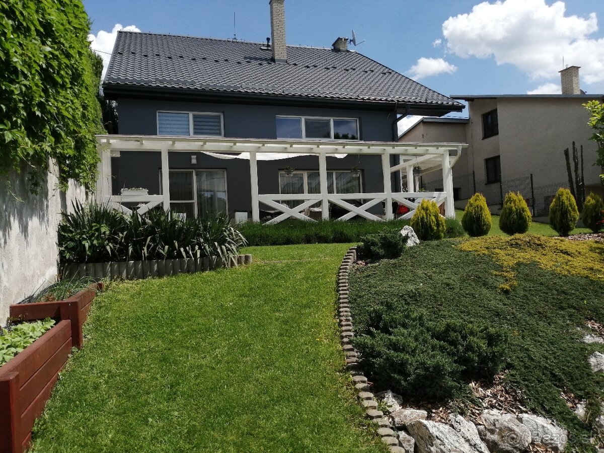 Na predaj nadštandardný rodinný dom Bardejov