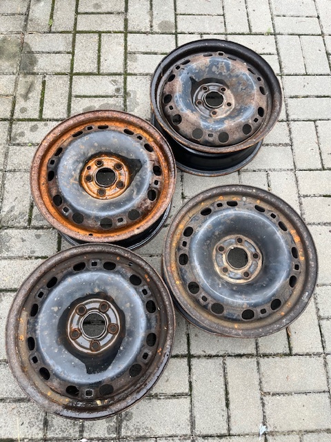 disky 5x100 r14 vw group