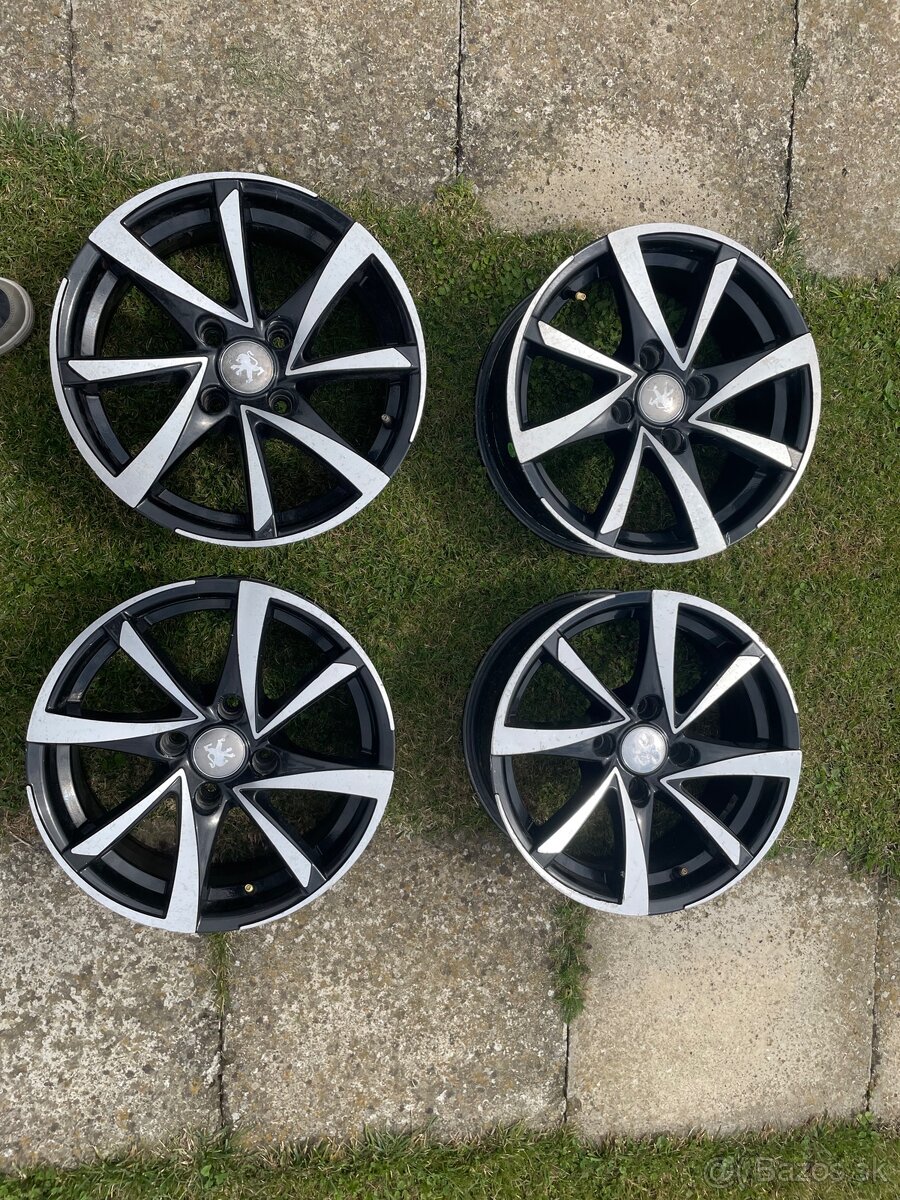 4x108 ekektróny R15