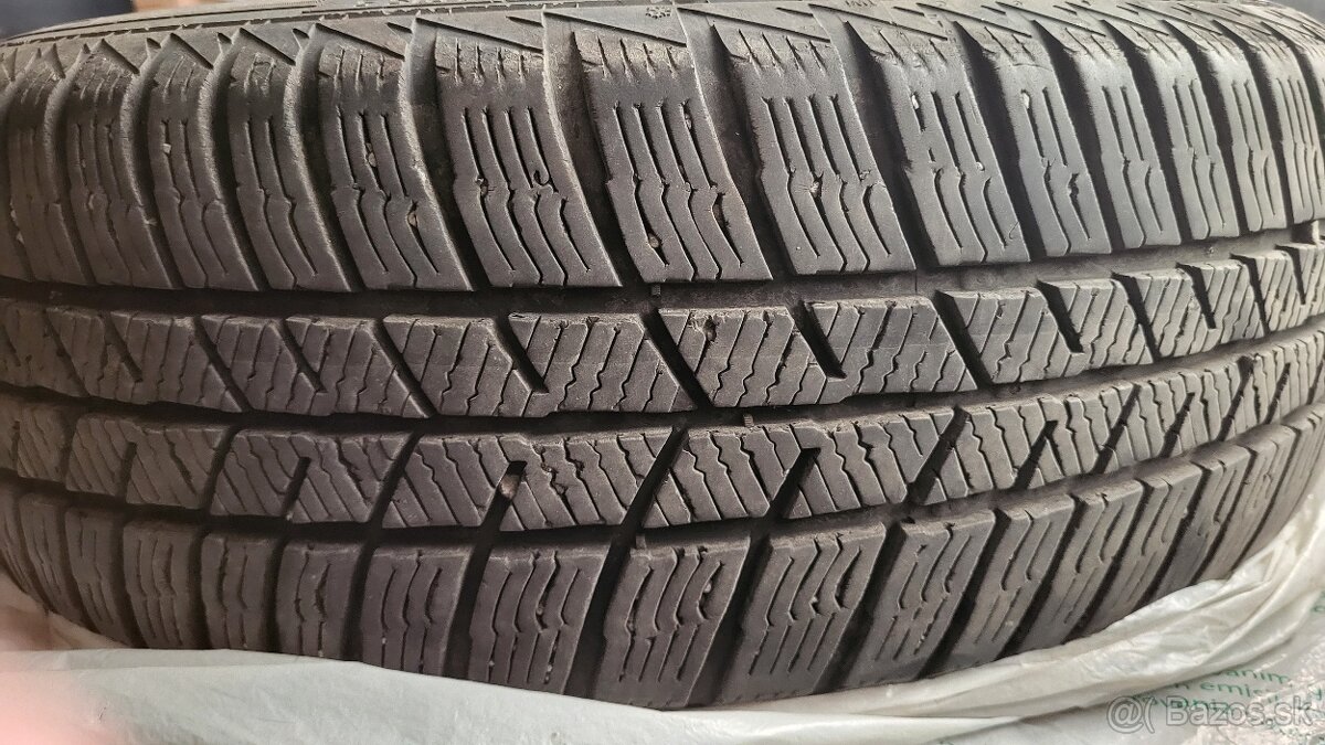 Zimné pneu predám