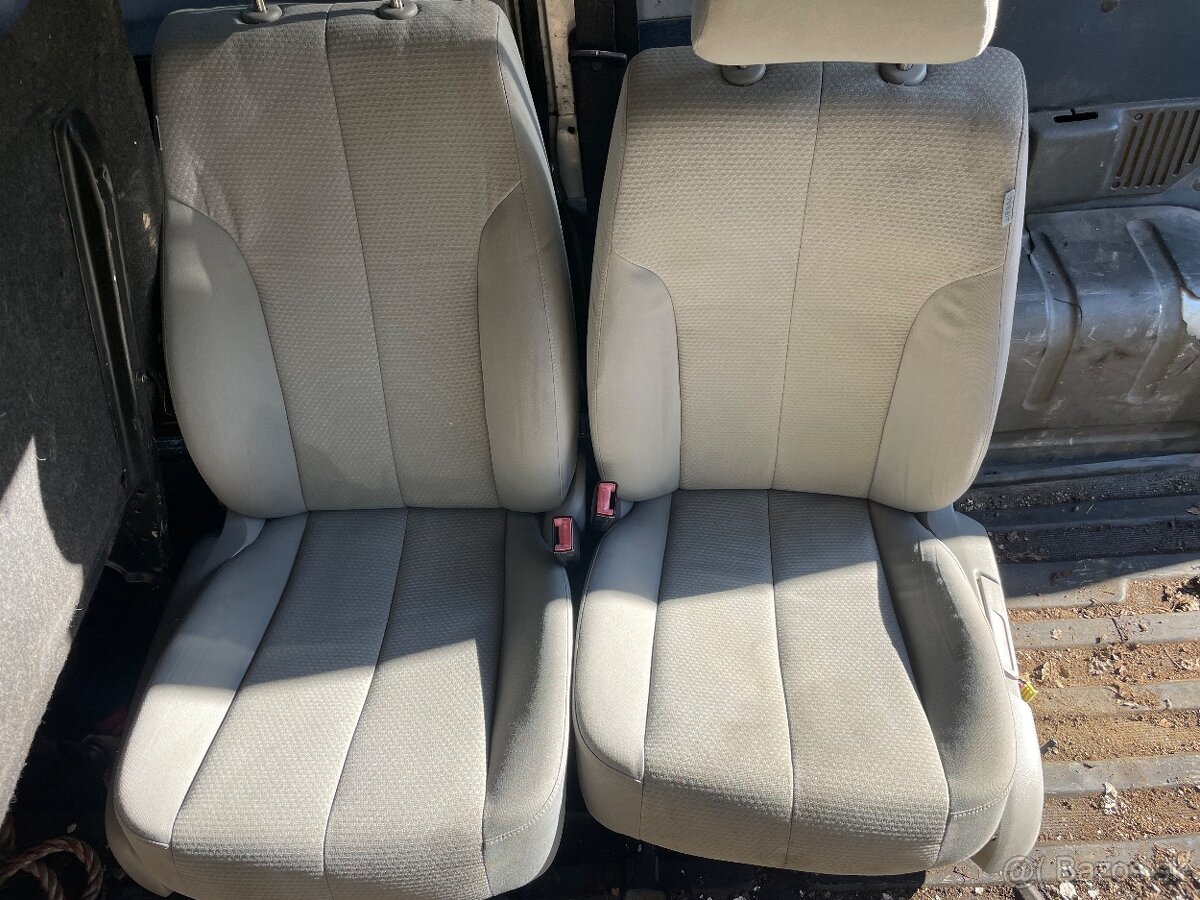 sedačky volkswagen passat b6 3c