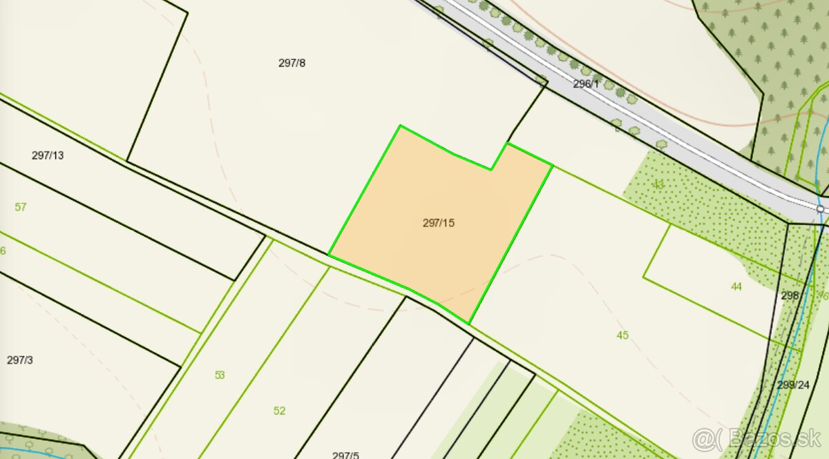Predám v katastri obce Dolný Lieskov rovinatý pozemok