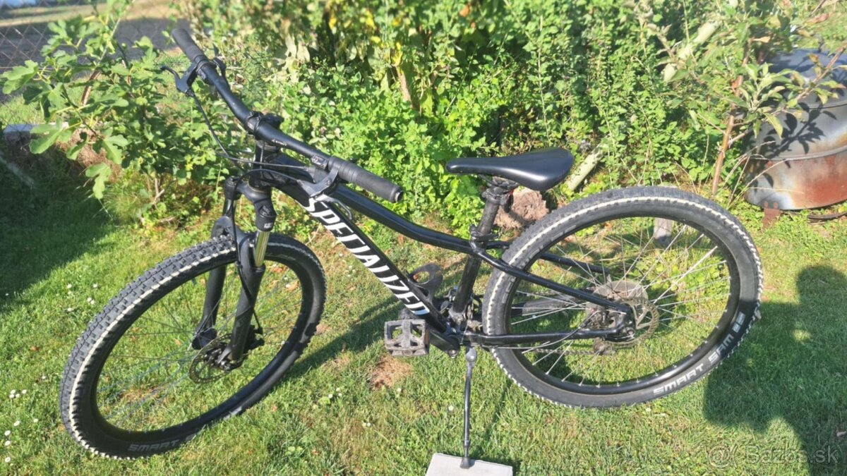 Predám bicykel Specialized