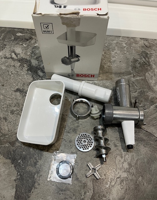 Mlynček Bosch mum 5 na kuchynský robot