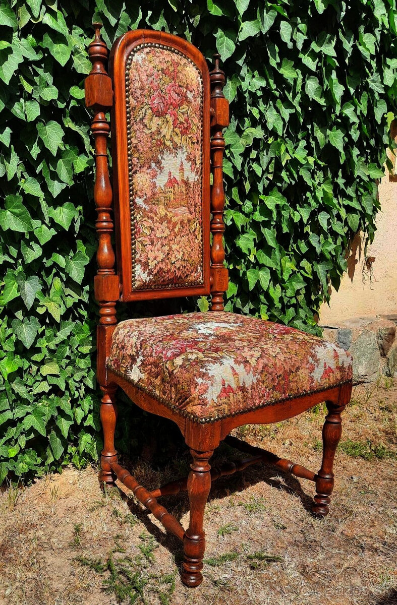 starožitná stolička