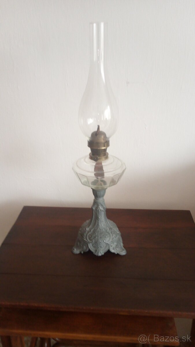 Petrolejová lampa