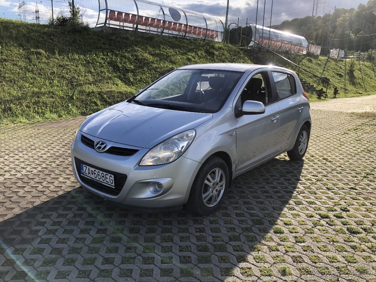 hyundai i20 2010