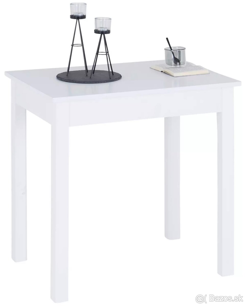 Predam uplne novy nerozbaleny biely stol 30 eur