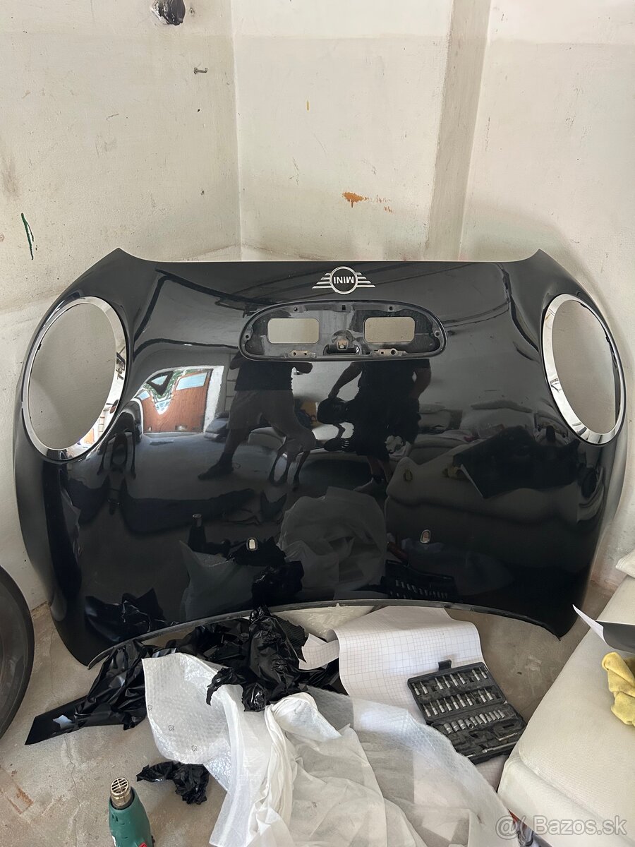 Predám kapotu mini cooper f56 2019-2022