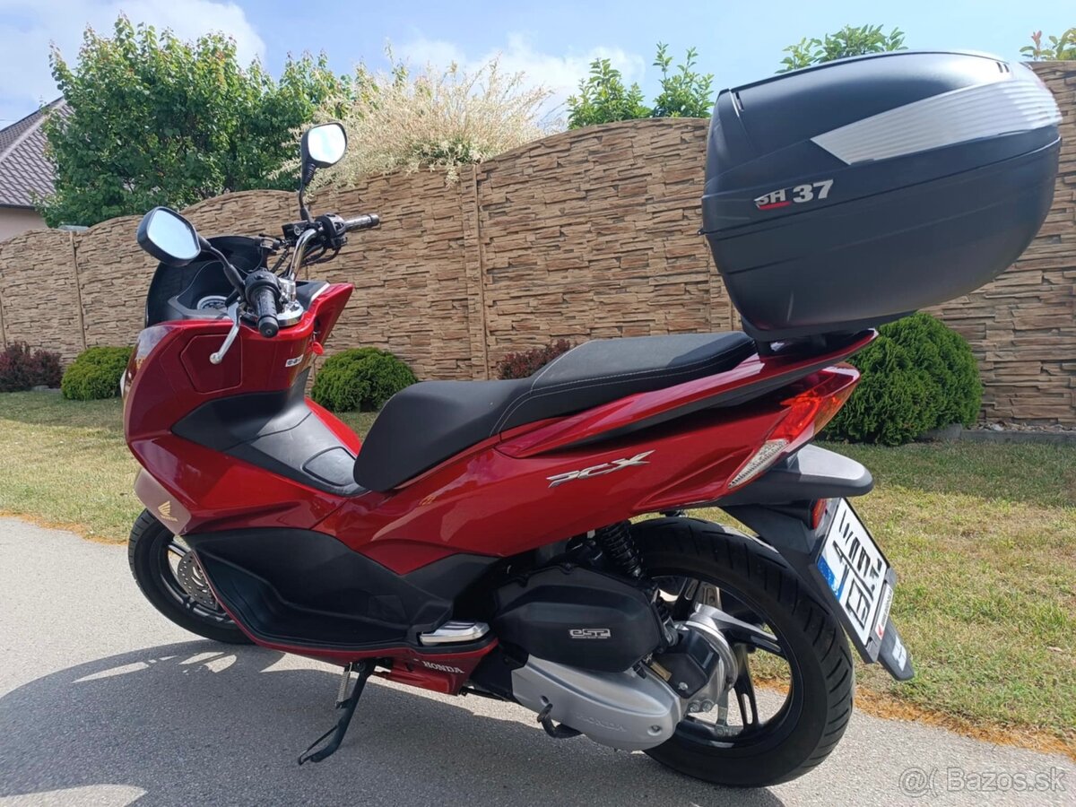Predám skúter Honda PCX 150