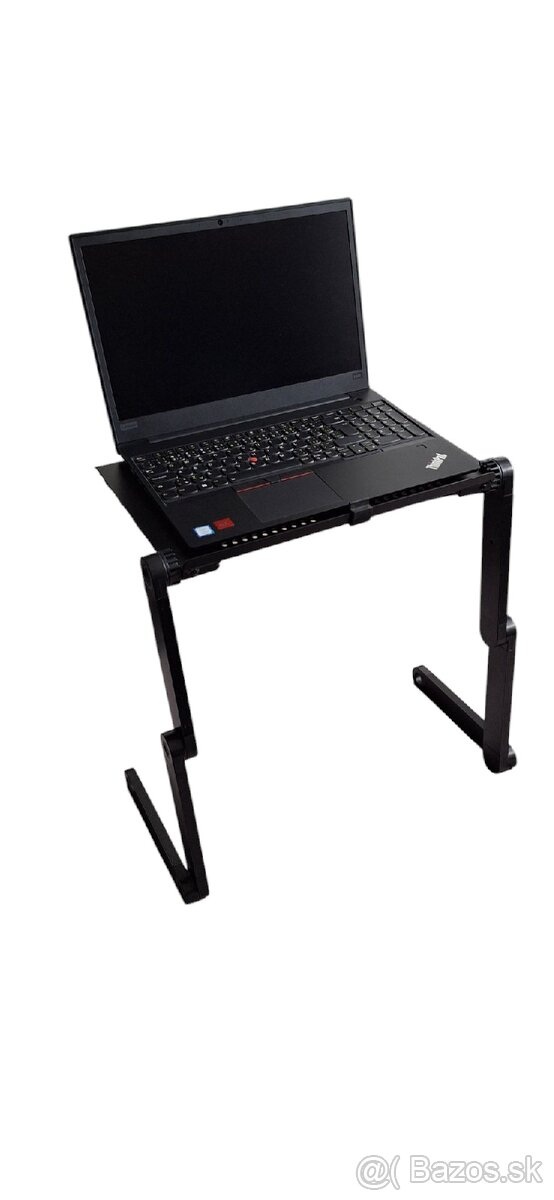 Stojan na notebook