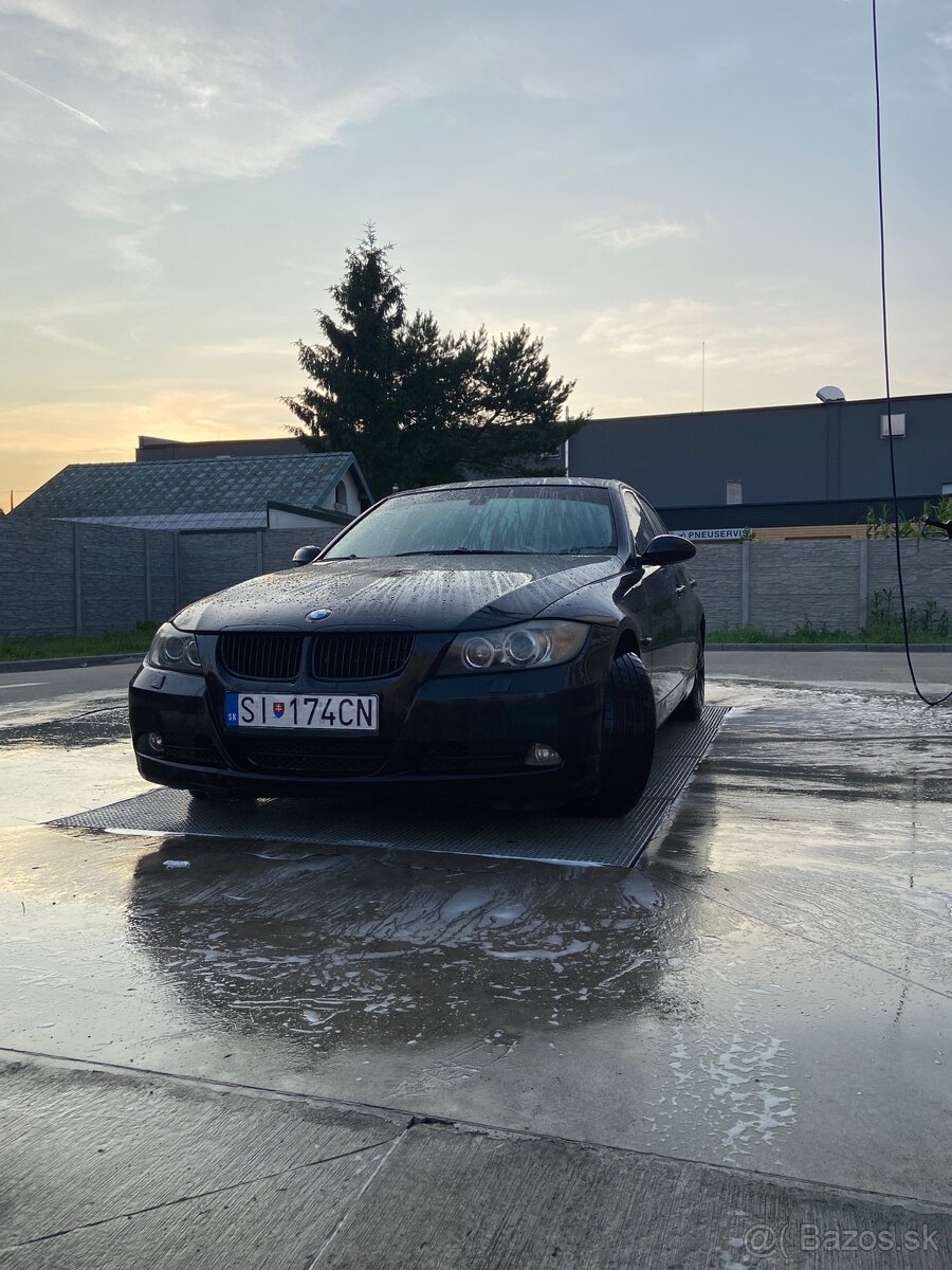 BMW e90