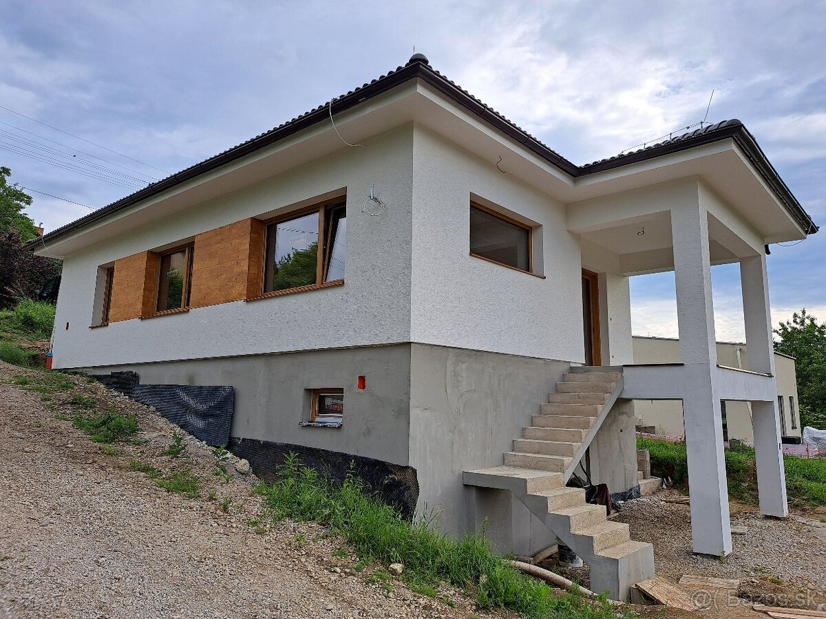 2 novostavby jedna cena 269.000€ Handlová mč Morovno
