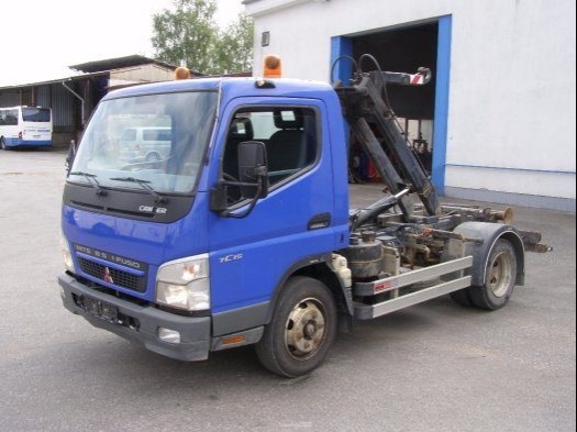 Mitsubishi canter 3.0D, fuso 7C15, hákový nosič kontejnerů