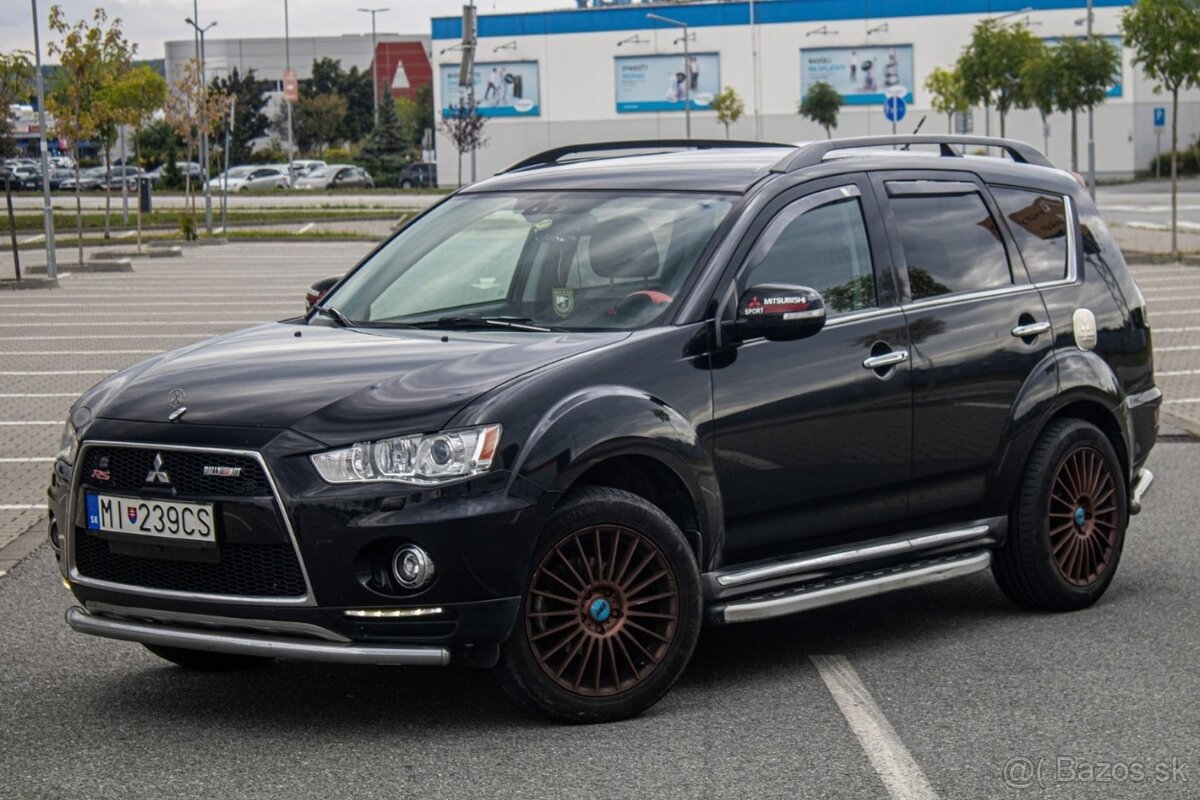 Mitsubishi Outlander 2.2 DI-D (177k) Intense Aj na splátky