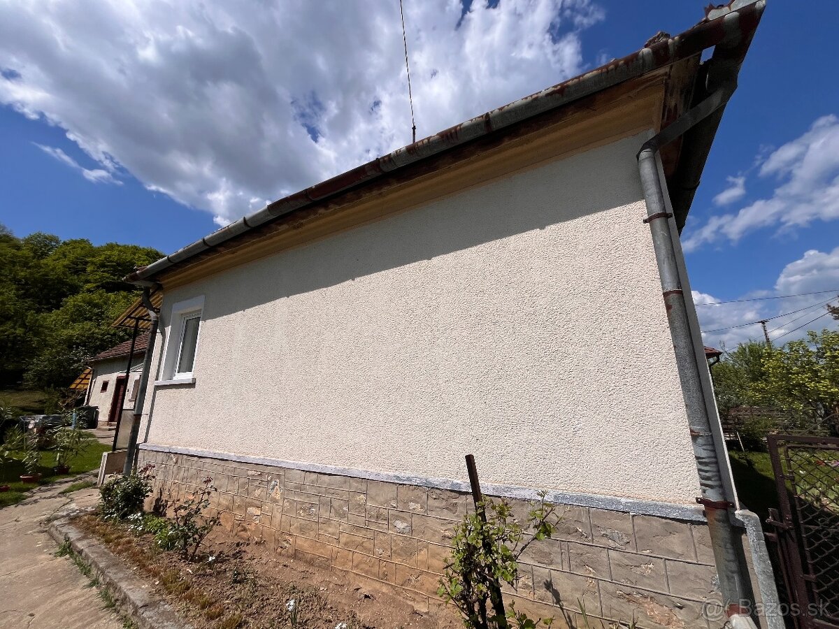 MAĎARSKO - MESZES - 4 IZBOVÝ ZREK. RD