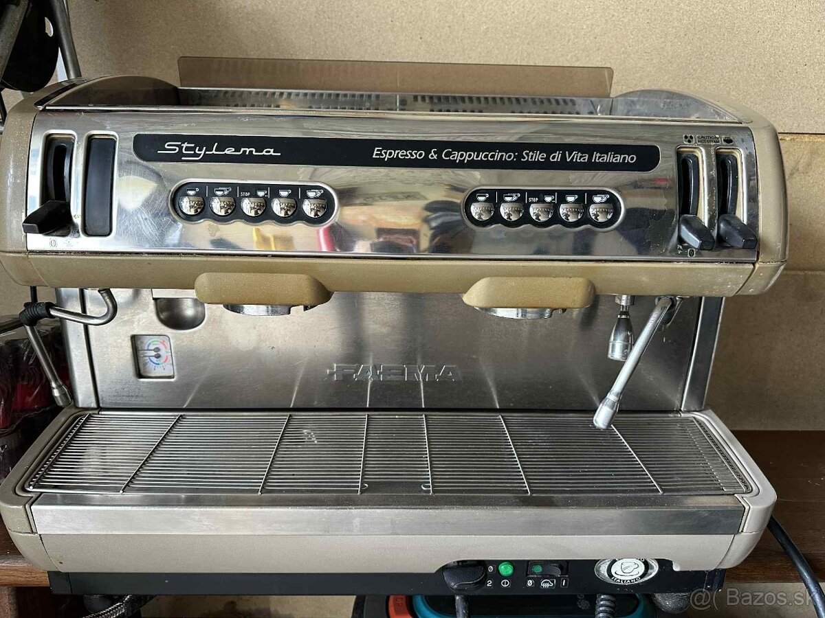 Profesionálny kávovar Faema Stylema