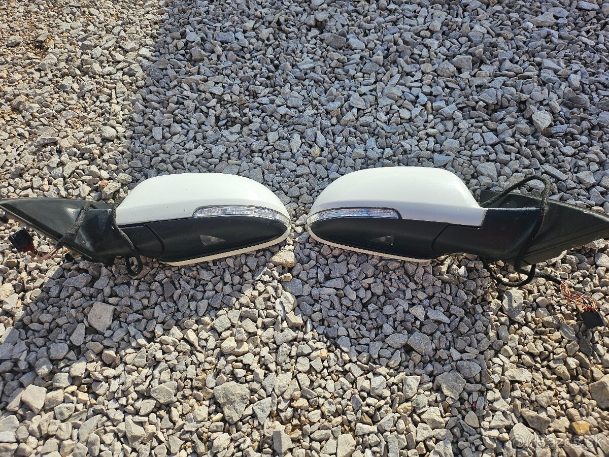 Škoda Superb 2 spätné zrkadlá elekt.sklápatelné 9PIN