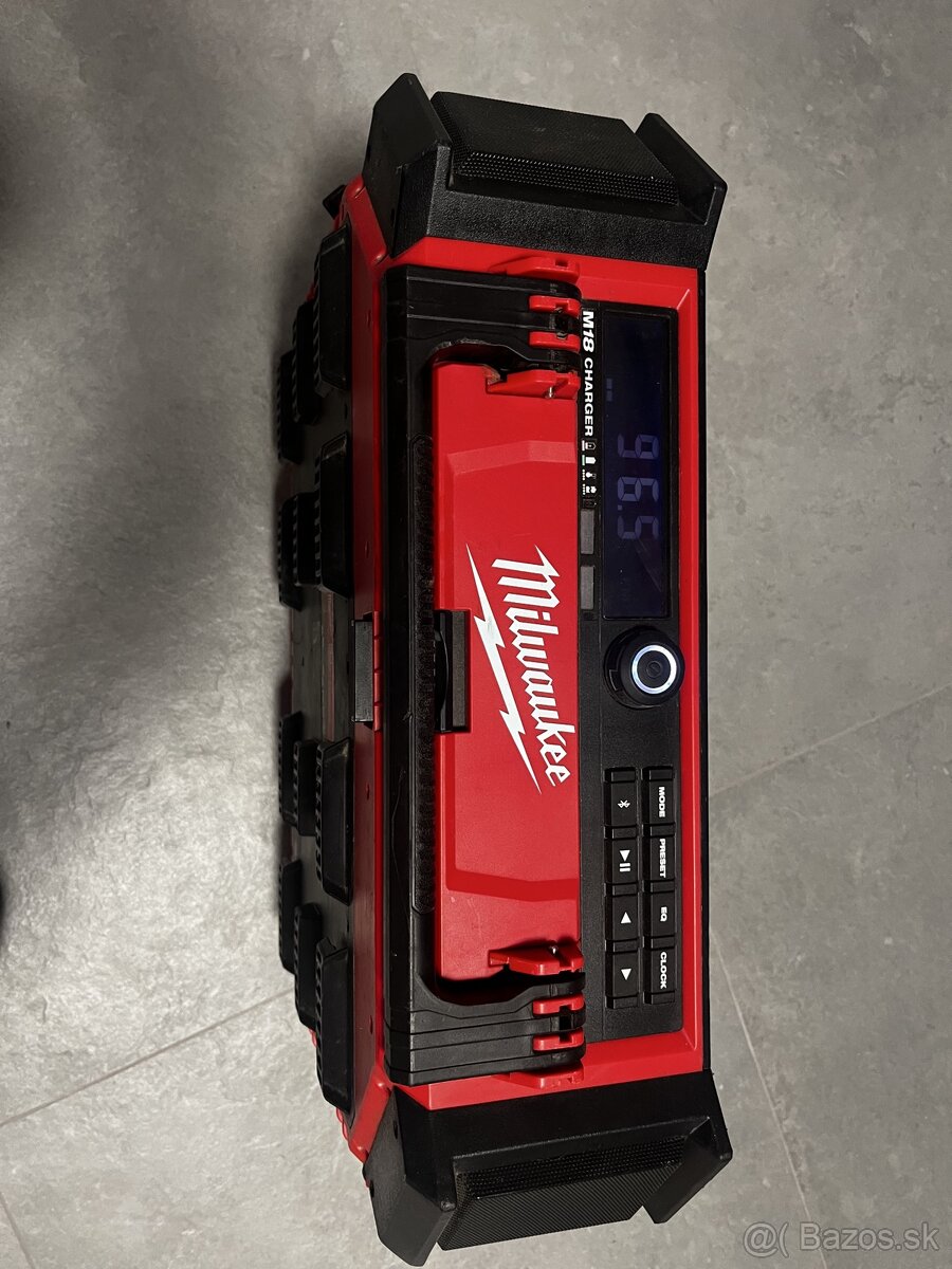 Milwaukee rádio packout americká verzia