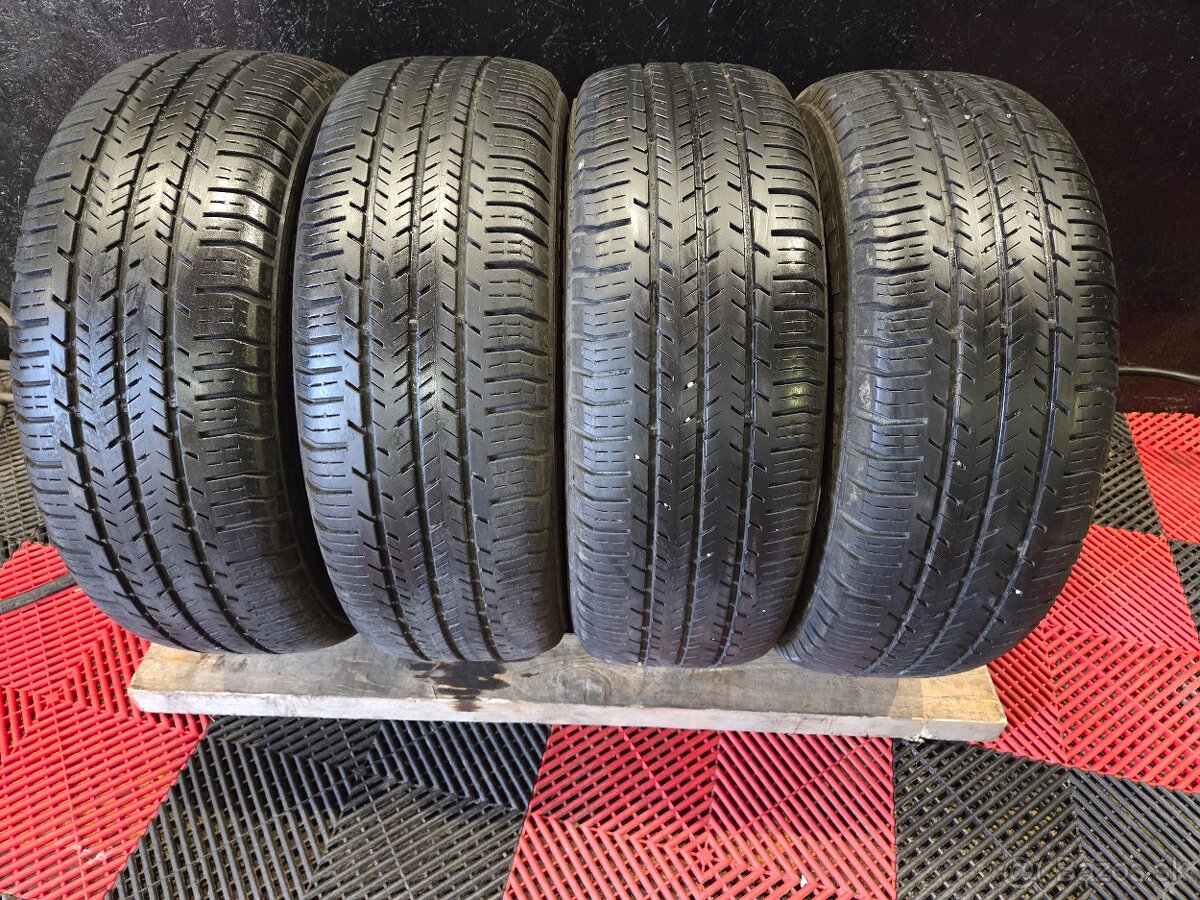 215/65 R15C Michelin letne pneumatiky