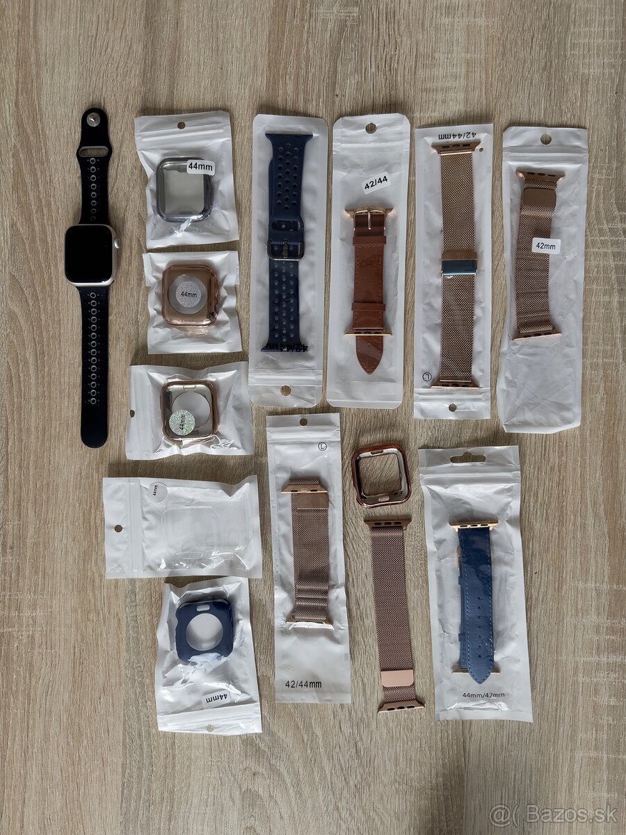 Remienky a ochranne obaly na Apple Watch 42-45 mm