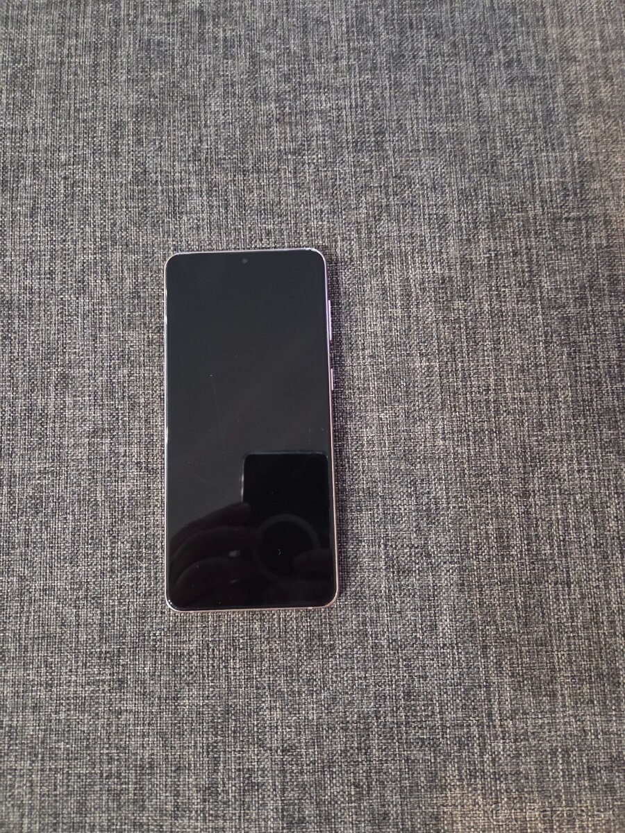 Samsung Galaxy S21 plus
