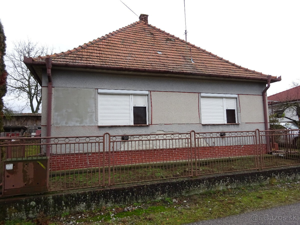 ZNÍŽENÁ CENA-rod.dom Hruboňovo na 6á pozemku