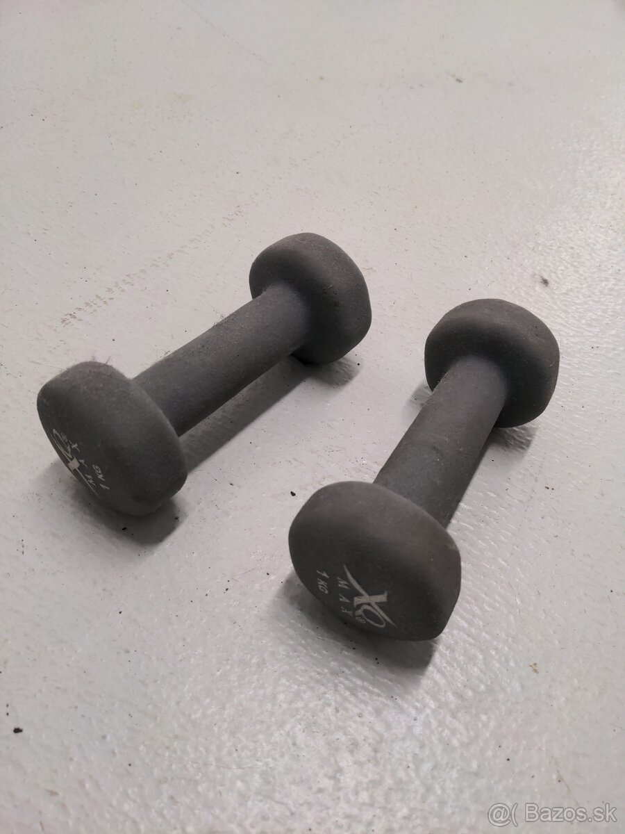 2x jednorucky pogumovane 1kg