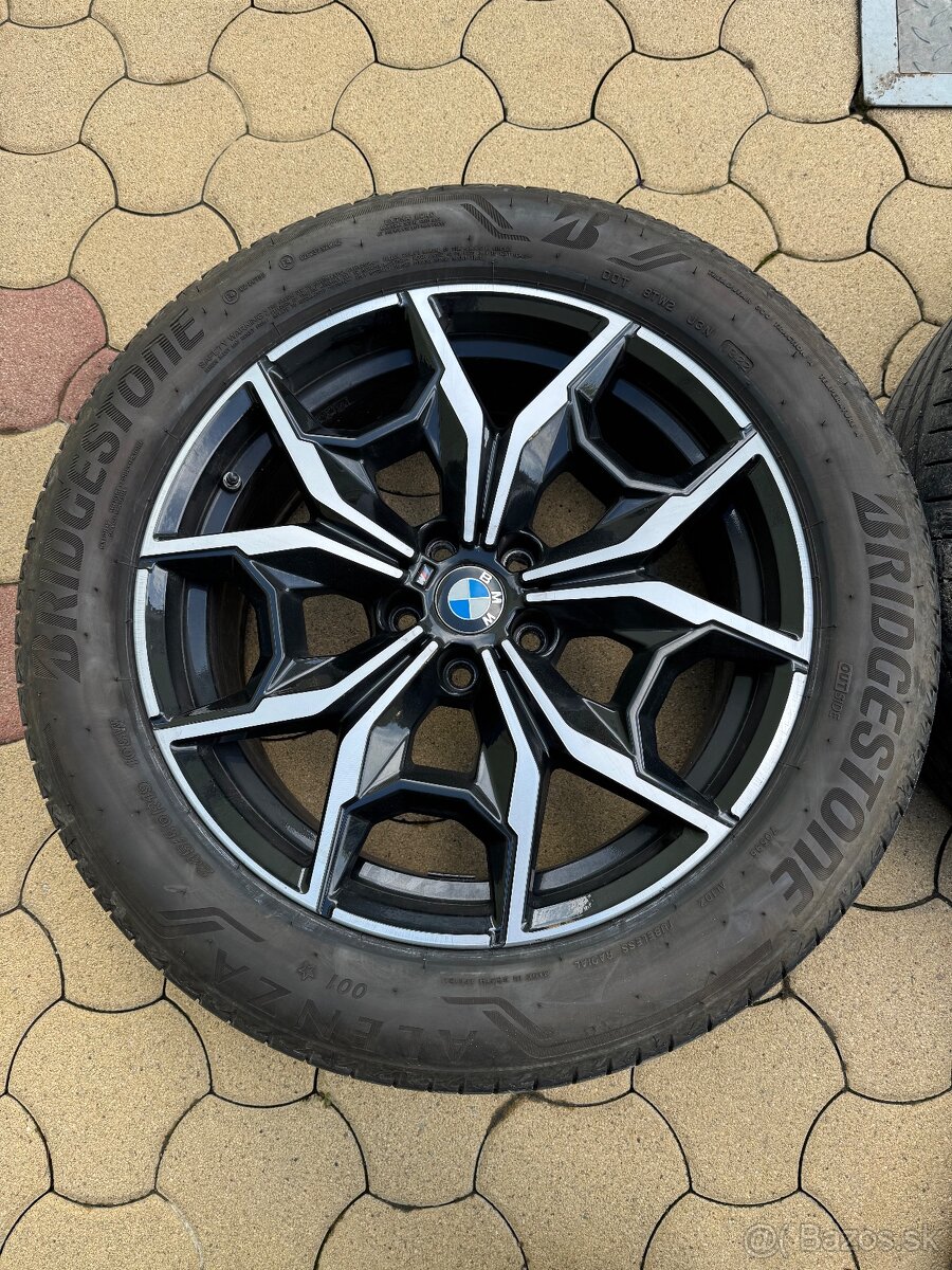 Bridgestone Alenza 245/50 R19