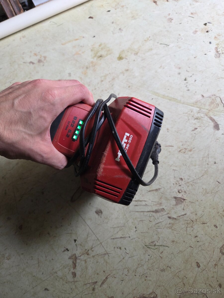 Hilti batéria s nabíjačkou