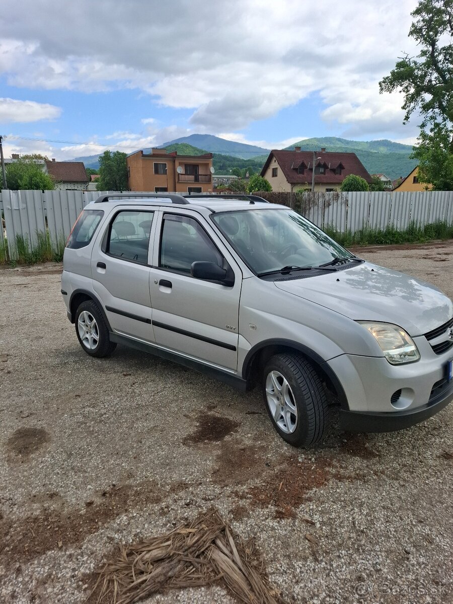 Suzuki Ignis 1,3 wwt 69 kw benzín