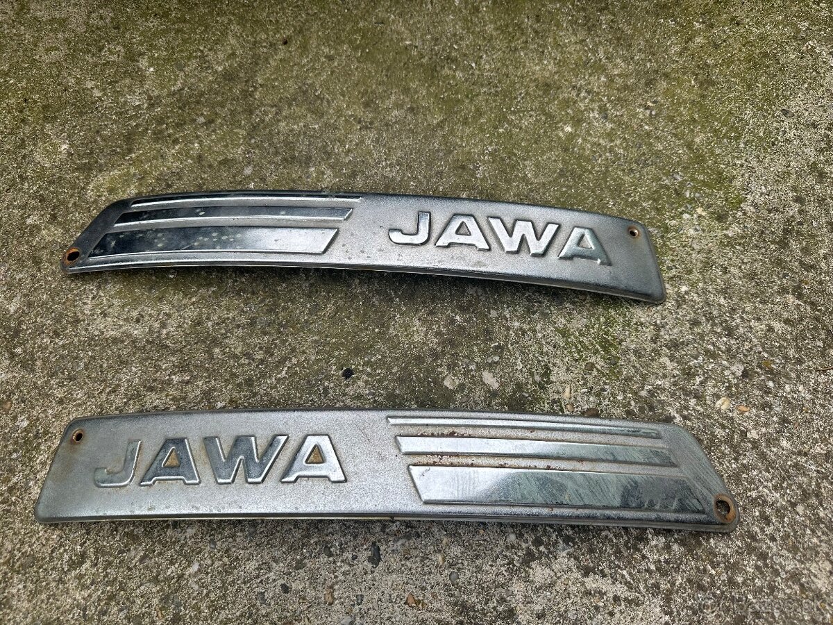 Bocny kryt na nadrz na jawa 350