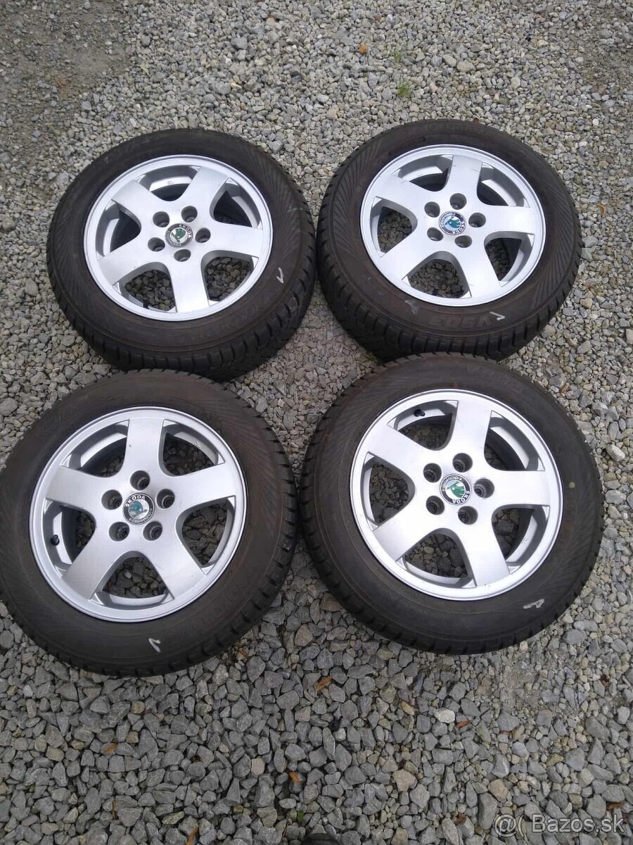 Alu 5 x 100 R 14 + zimné pneu.