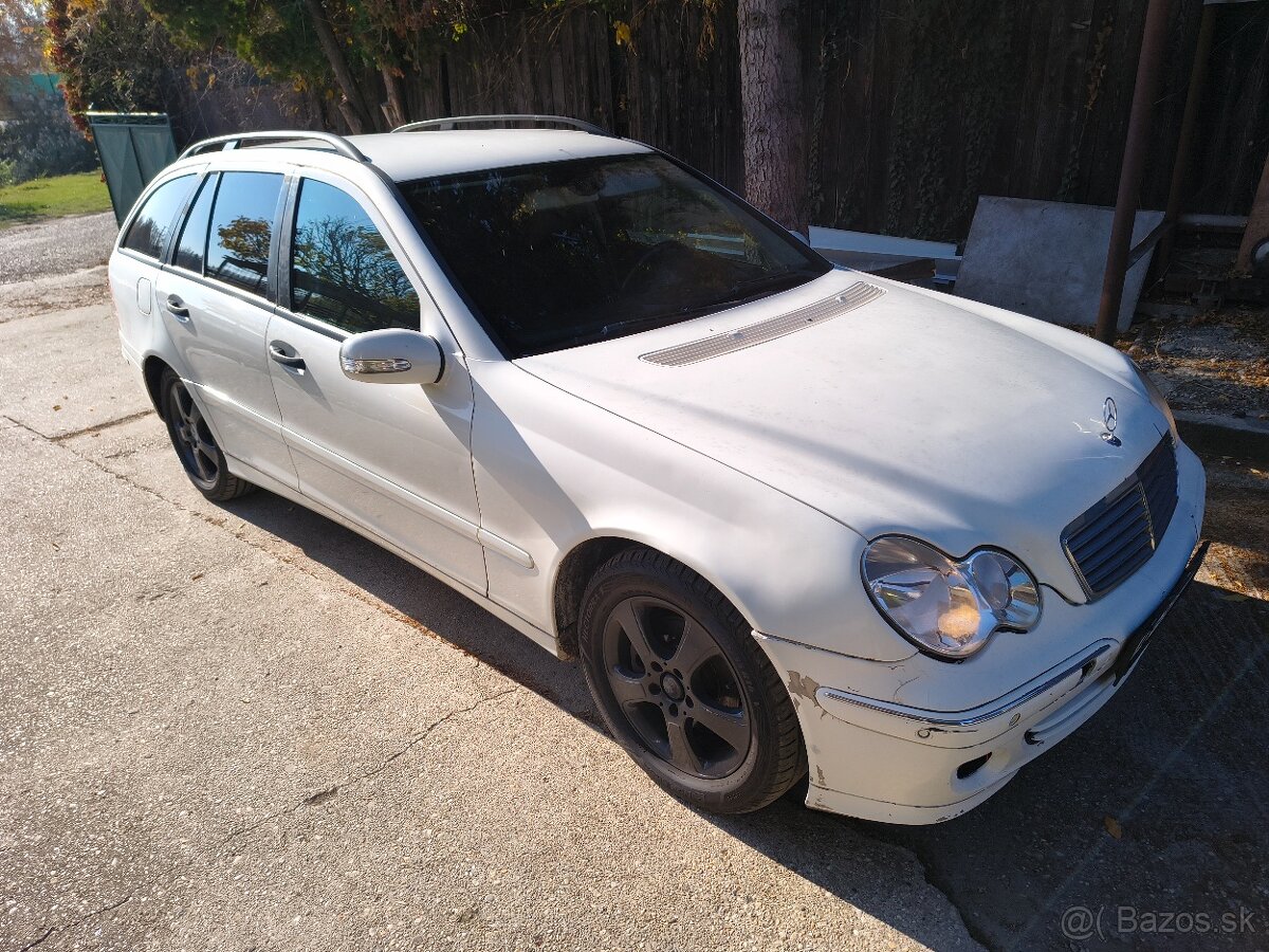 Mercedes-benz C trieda T 220 CDI Classic