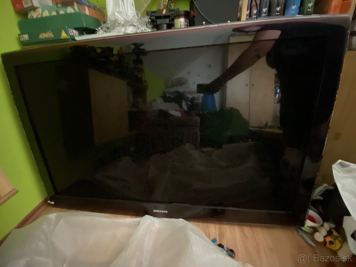 LCD televízor Samsung