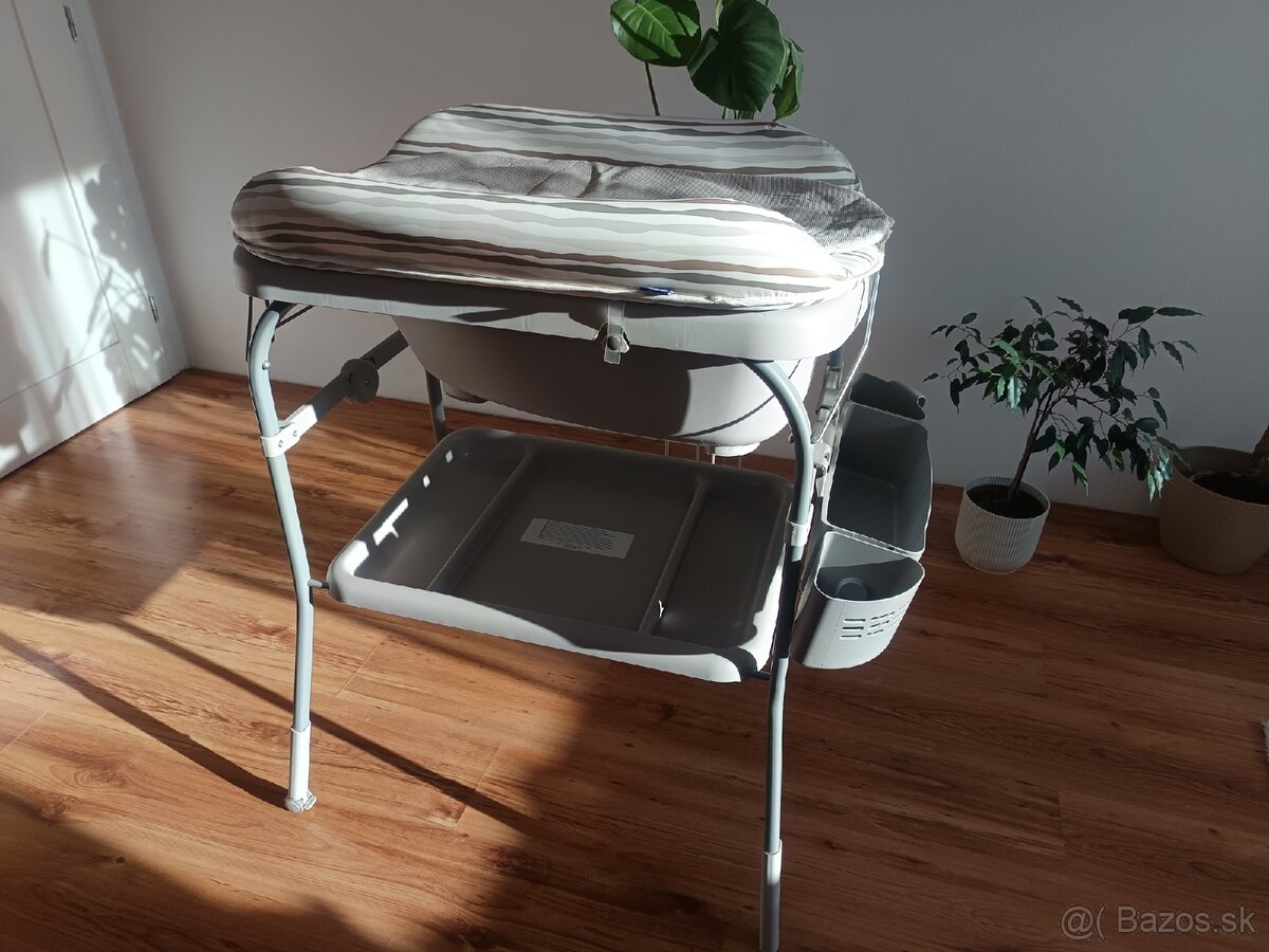 Predám prebaľovaci pult Chicco