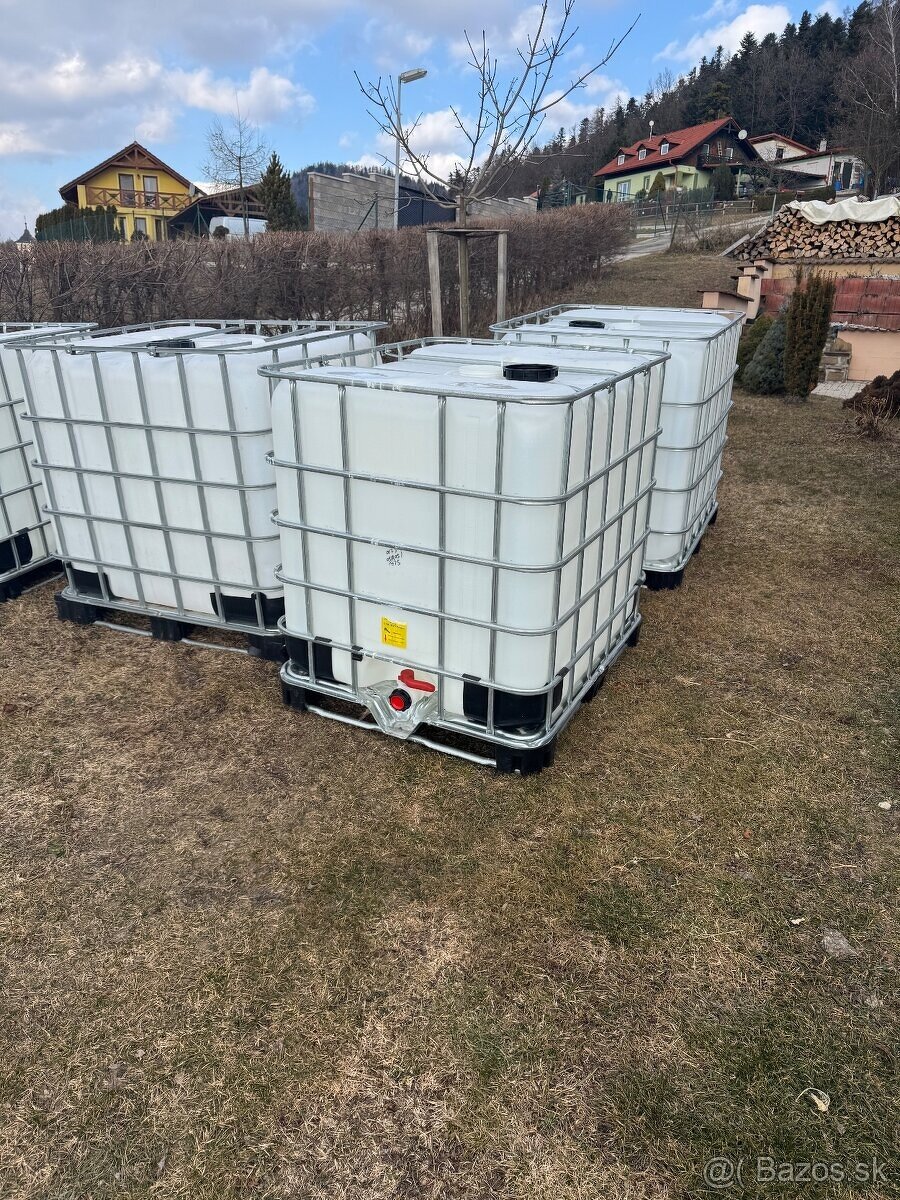 AKTUALNE:Ocel 1000l IBC kada, nadoba na vodu / ibc kontajner