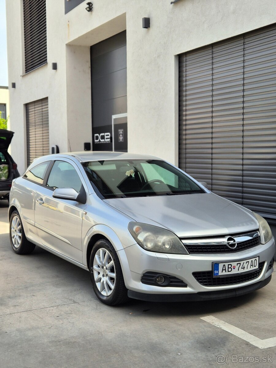 Opel Astra GTC