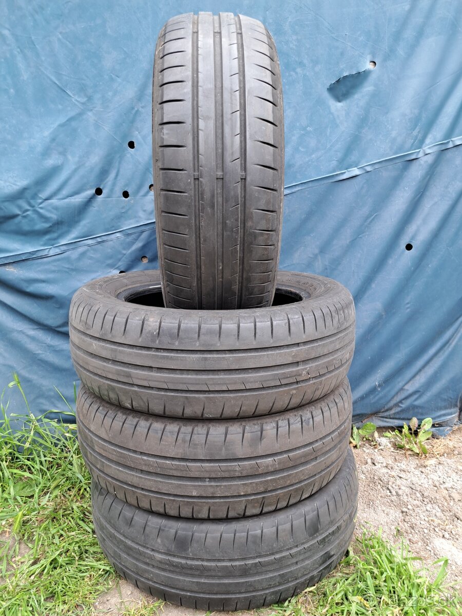 Ponúkame 4 letné pneumatiky Dunlop BlueEarth 185/60 R15