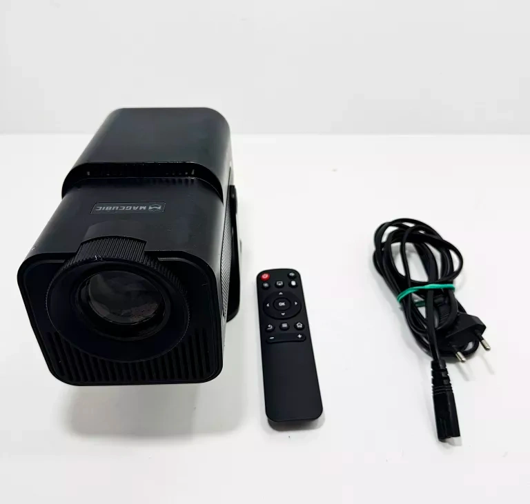4k projektor novy