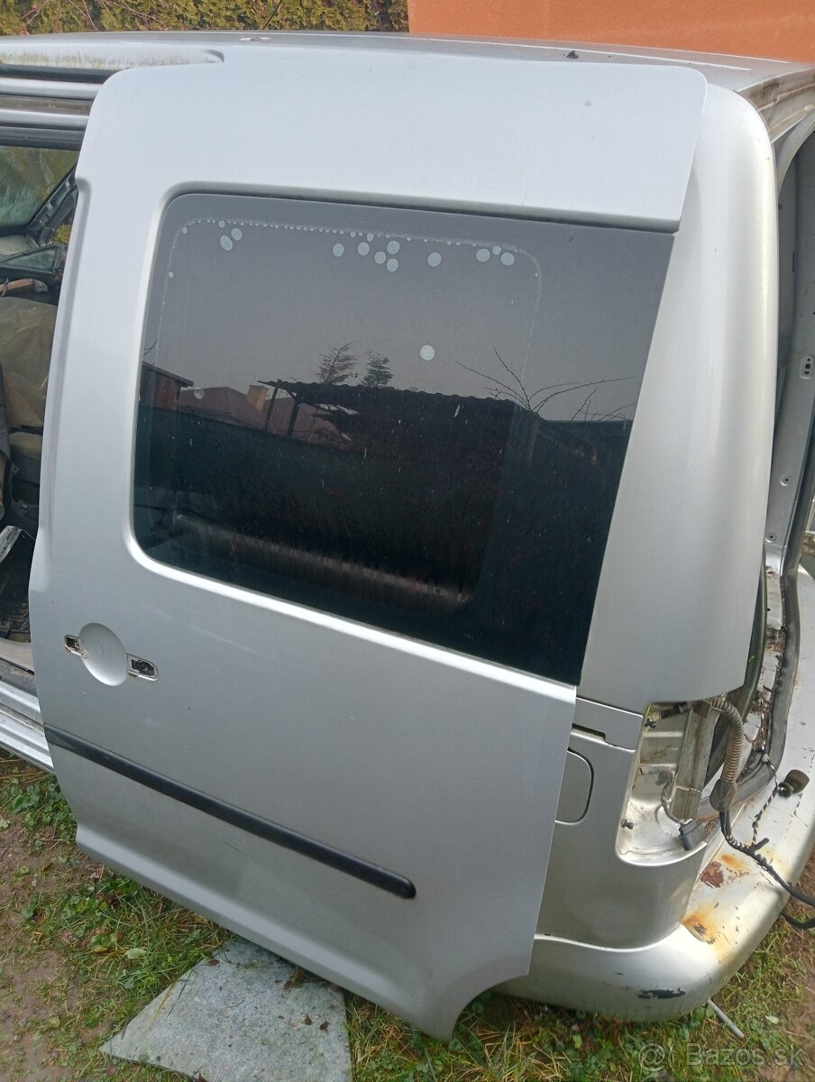 Bočne odsuvacie dvere na vw cady