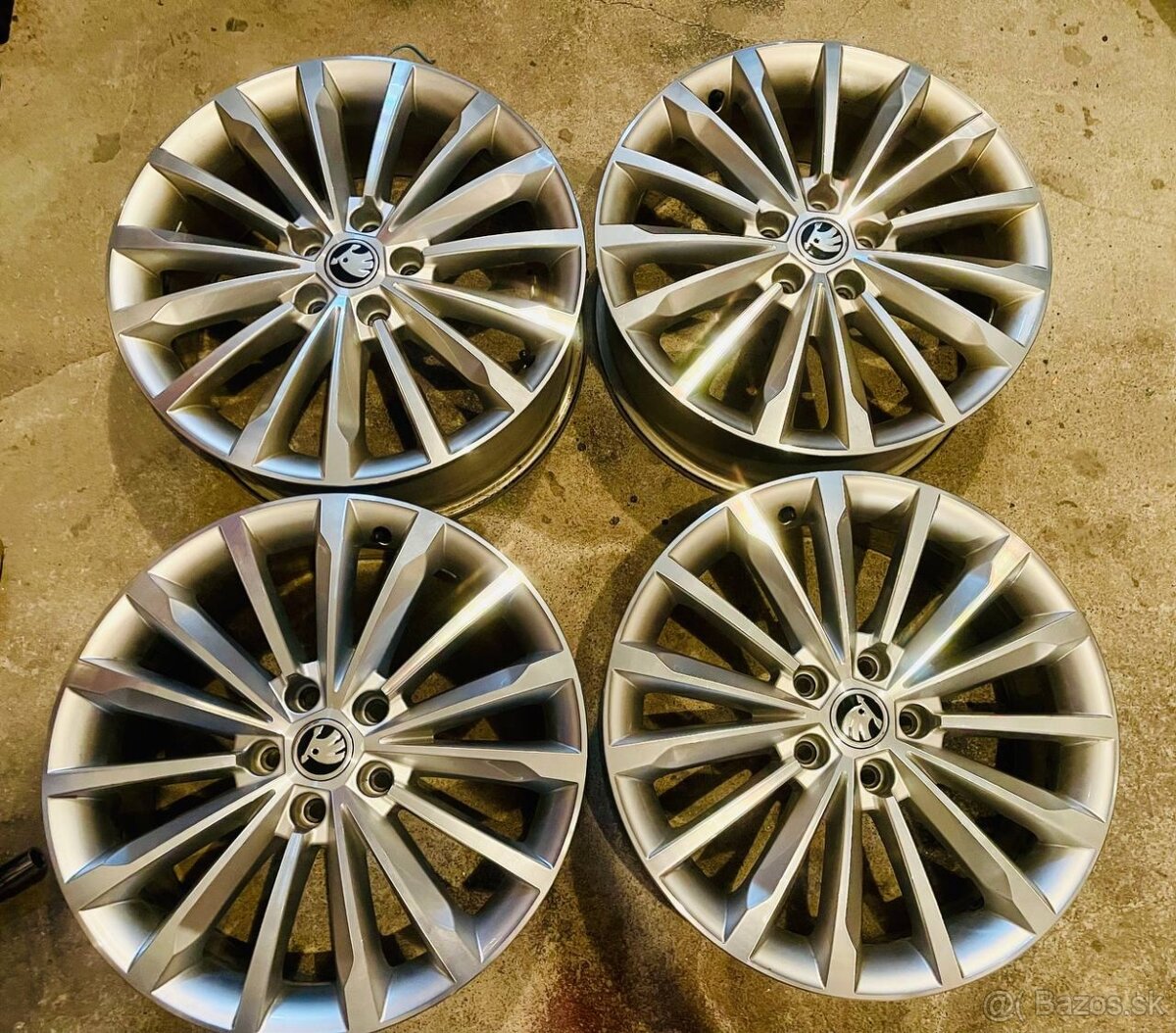 Škoda Trinity 18" 7,0J x 18“ ET 43 originál