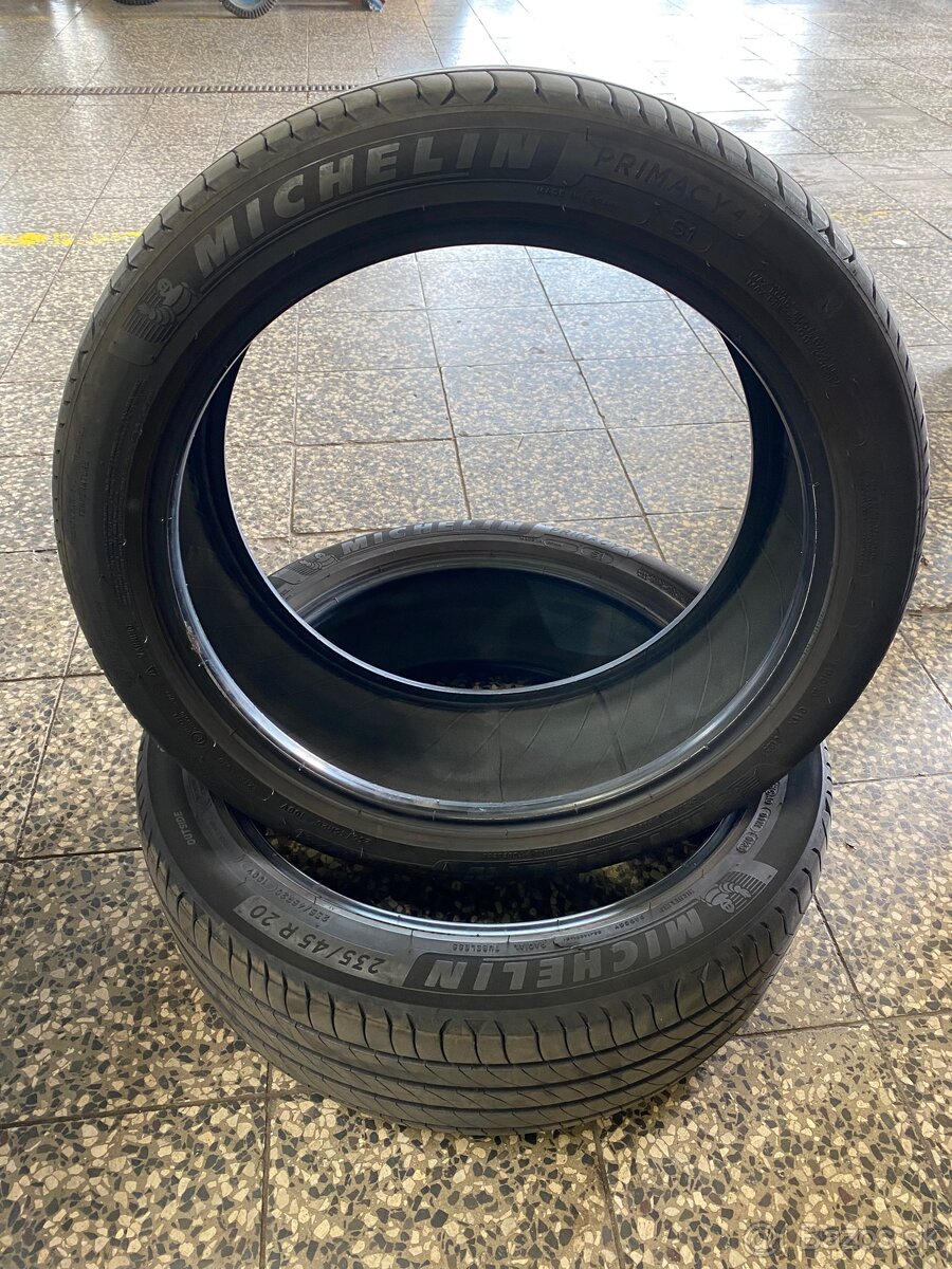 Michelin Primacy 4 235/45/r20 100V