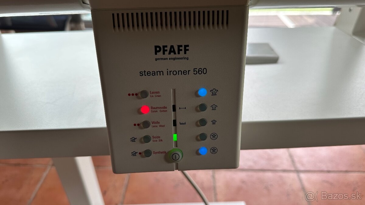 Predam profi mangel žehlička Pfaff 560 s naparovanim pradl