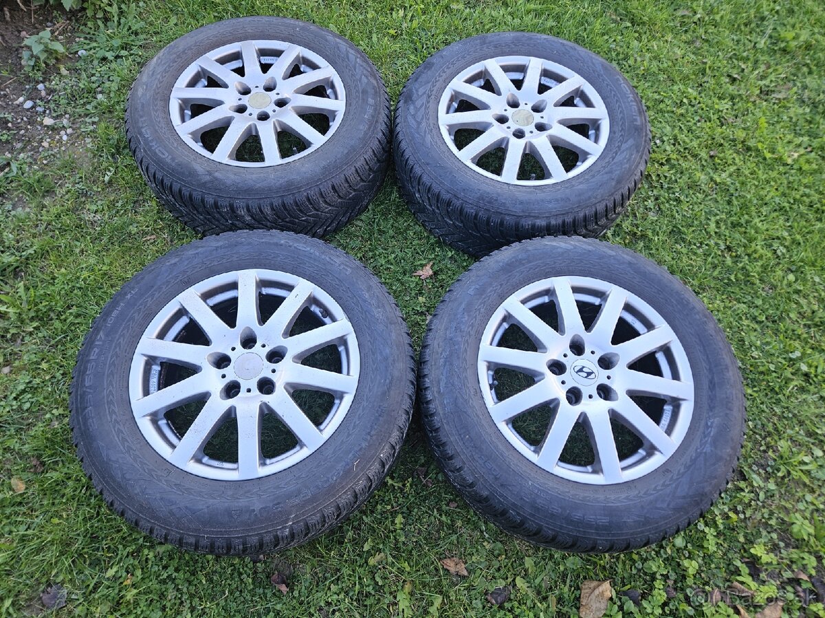 Predám sadu hliníkových diskov so zimnými pneumatikami
