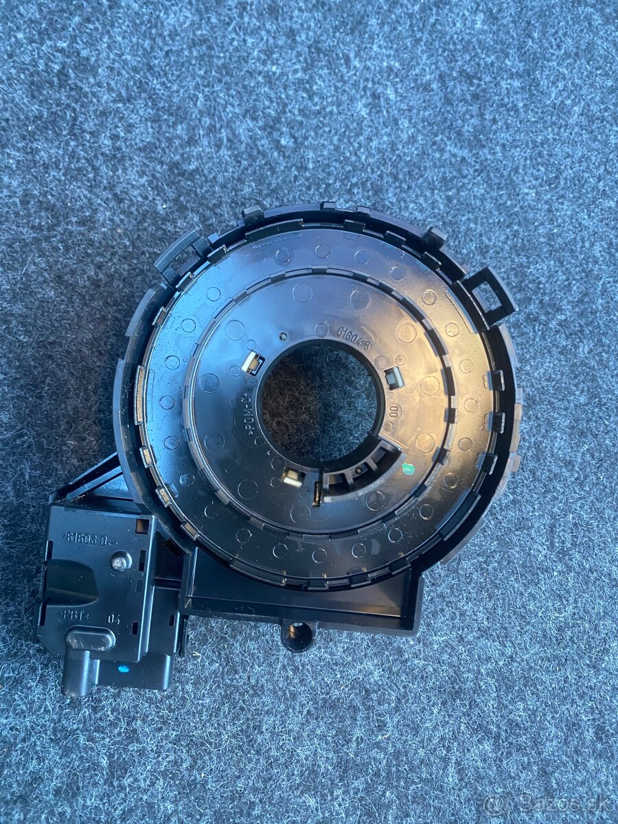 Podvolantovy krúžok