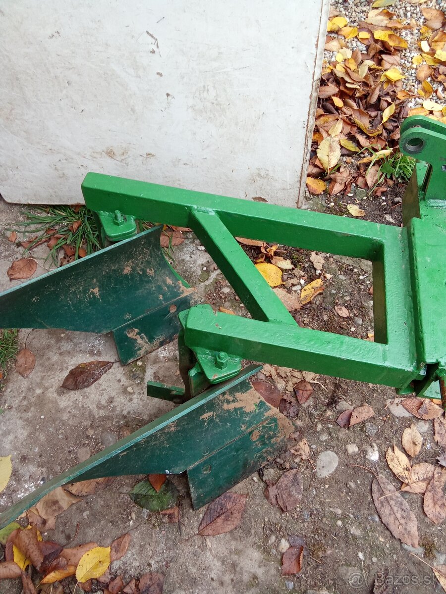 Predám  dvojak  pluh